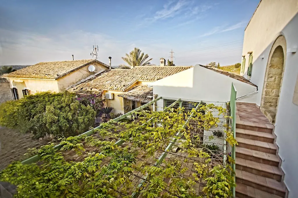 Agriturismo Pietre Di Gelo Carlentini Farm stay